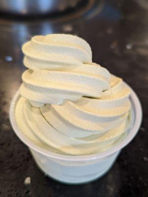 Green tea ice cream