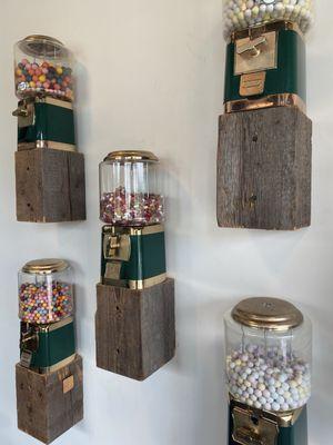 Gum ball dispenser display at g to be entrance