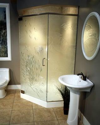 Southgate Glass also carries a full line of Cardinal shower enclosures.