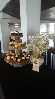 Beautiful cupcake display - Howard Wedding!!