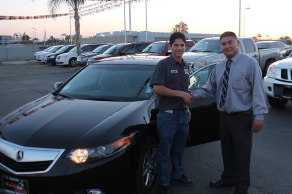 Another Happy Customer at Choice Motors! Congratulations, Ismael on the purchase of your New Acura TSX!!!