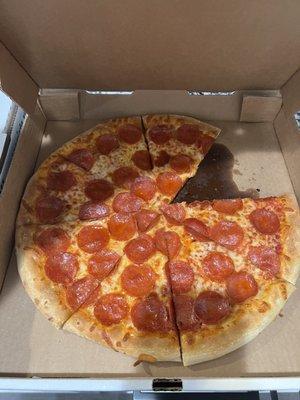 Pepperoni pizza