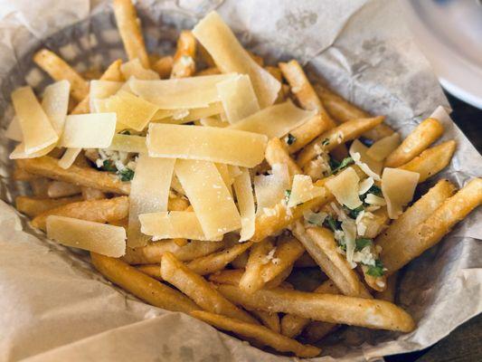 Garlic fries