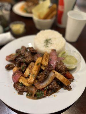 Lomo Saltado