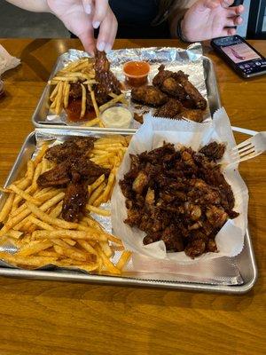 Rib tips, fries, and wings! Sooo good!