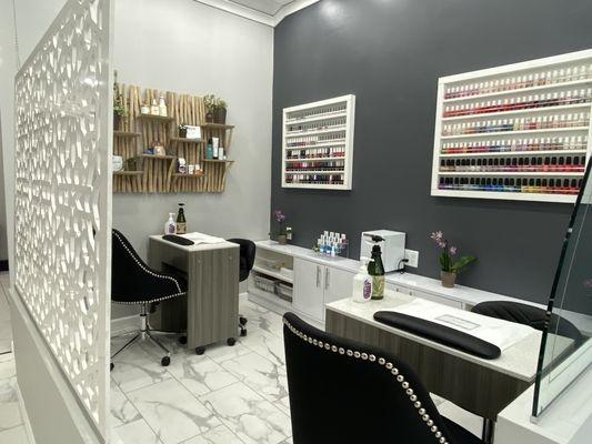 Nail Specialists for a great manicure & pedicure, gel nails, tips or Spa pedicure