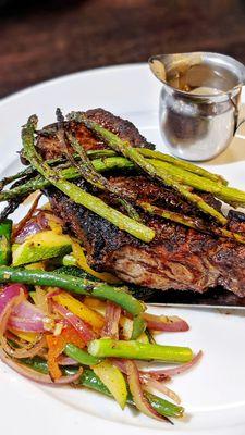 NY Strip Steak with Chefs Veggies and Asparagus