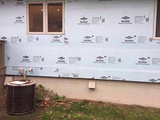 Old condensing unit. House was having siding done at the same time (not by me.)