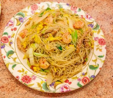 Rice Noodles Stir-Fry Fuzhou style (福州炒米粉)