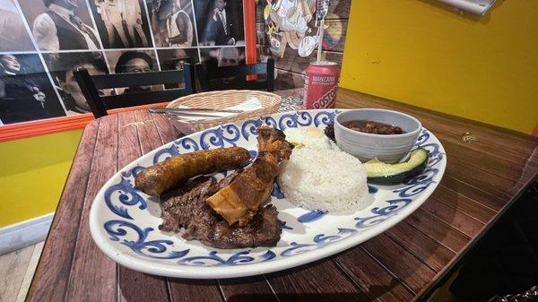 Bandeja Paisa