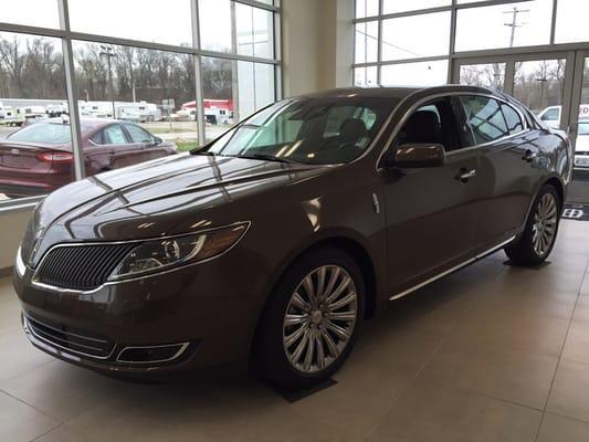 Lincoln MKS