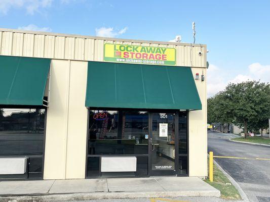 Lockaway Storage