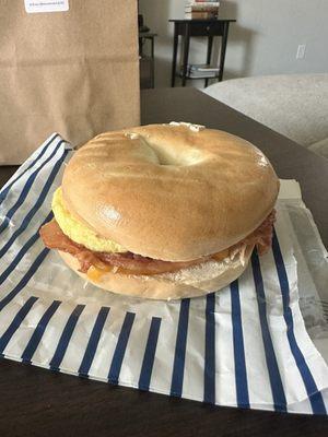 Breakfast sandwich with egg and bacon