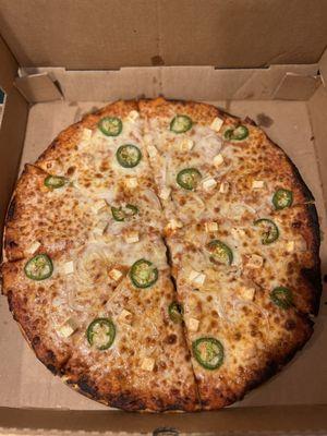 Indian Tandoori Pizza Large - with paneer, onions, and jalapeños