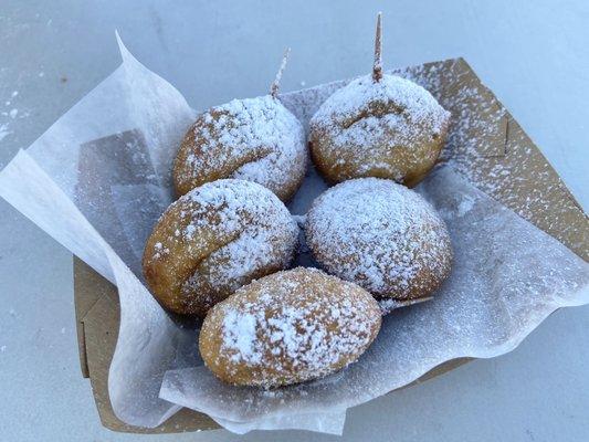 Deep fried Oreos (5) - $7