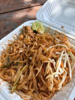 Chicken pad Thai