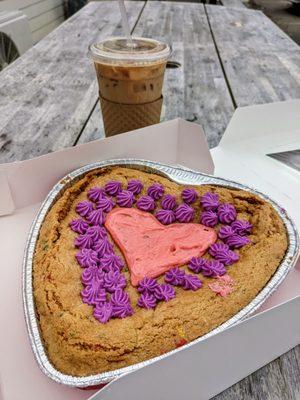 Iced maple oat latte + VDay cookie cake!