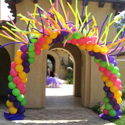 Balloon arches and columns add pizzazz to any event!