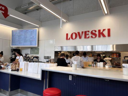 Counter at Larkspur Landing