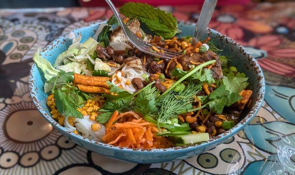 Black Eyed Pea Curry Bowl. They do veggie and vegan well!