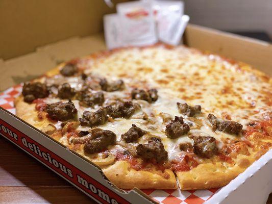 COVID-19 IN-HOUSE DELIVERY: NY Pizza - 1/2 cheese, 1/2 sausage & mushrooms | Medium - $16.49 (crust was spongy, seems premade)