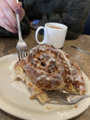 Giant cinnamon roll