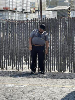 Employees taking advantage of the company hahaha  I'm guessing he's making sure the fence doesn't fall  these guys are so rude.