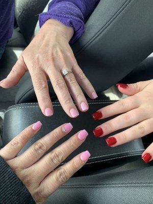 Hot pink: dip with tips  Red: dips with tipis  Ring: light pink dip