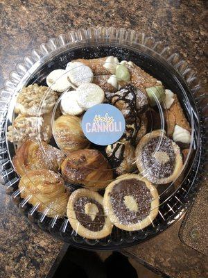 Holy Cannoli Dessert Tray