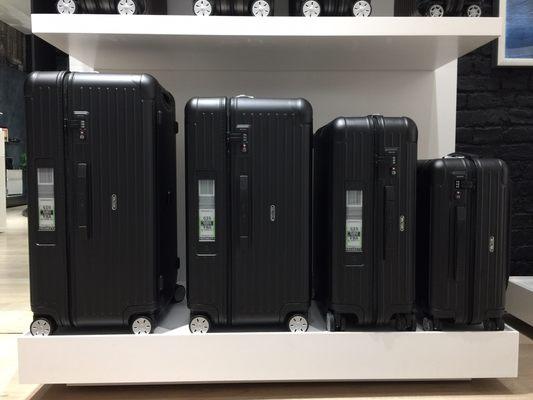 Rimowa Salsa Matte Black Collection With Rimowa E-Tag.