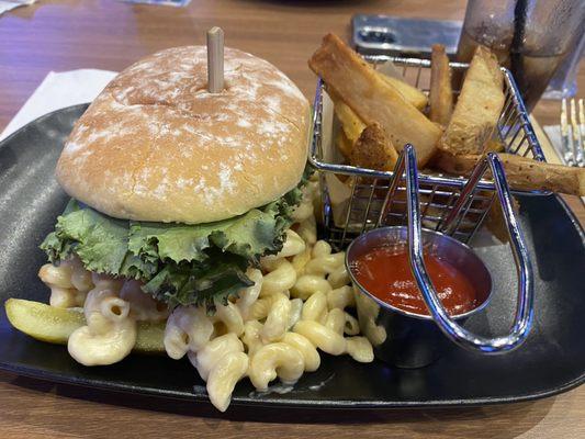 Buffalo Chicken Macaroni and Cheese Sandwich & Fries