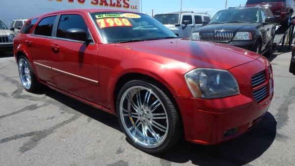 2007 DODGE MAGNUM $7,900