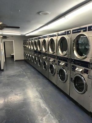 30lb Stack washers and dryers