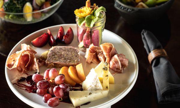 Cheese & Charcuterie