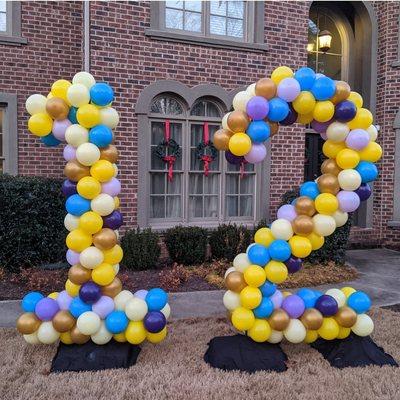 I make balloon yard numbers for birthdays and aniversaries. Great for indoors or outdoors. I set up, inflate, and tear down.