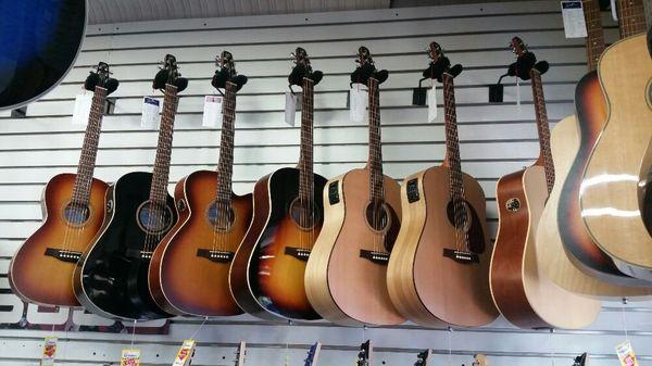 Seagull Guitars