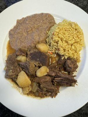 Desayuno bien rico y la carne bien suavecita.