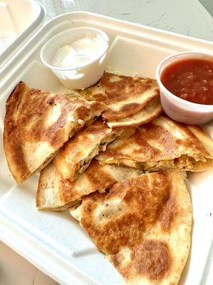 Chicken Quesadillas Lunch