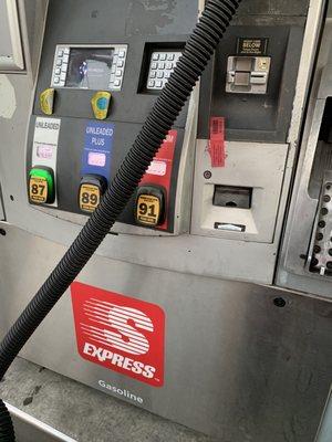 Speedway Express pumps