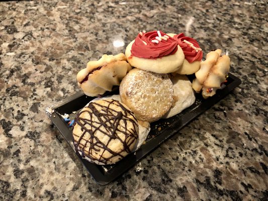 Small Italian Cookie Tray