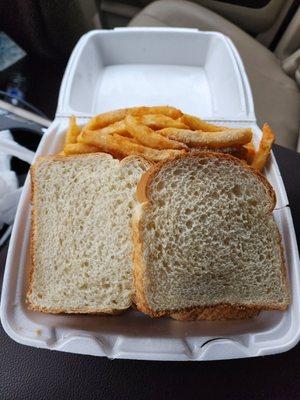 Fish sandwich  (4 slices of bread and 2 fish filets)