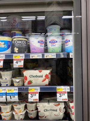 Great yogurt selection! Smoothie time!