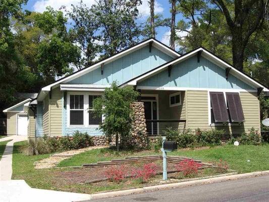 What pleasure to represent buyers in this transaction. A jaw-dropping Craftsman style home in the heart of Tallahassee...