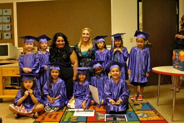 The graduation Kindergarten Class of '12 with their teachers!