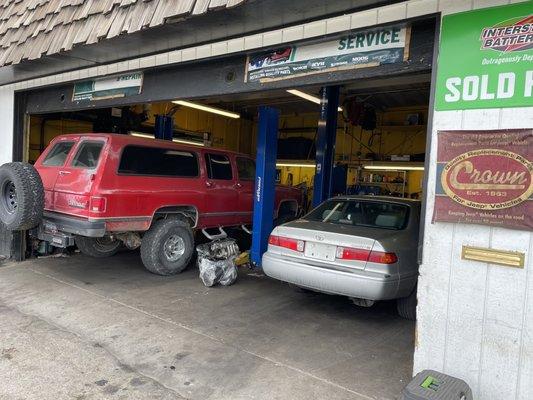 Garage stall