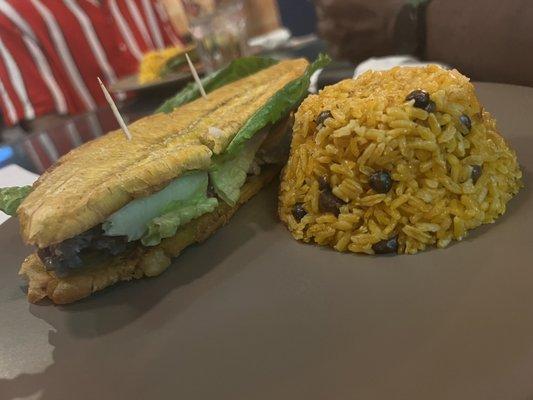 Jibarito meal