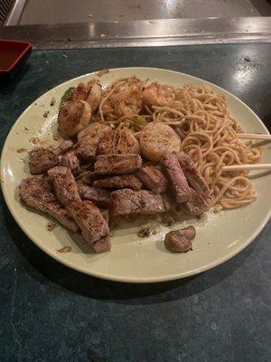 Sirloin and Scallops combo, with shrimp appetizer included.  Very good!