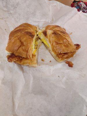 Breakfast sandwich