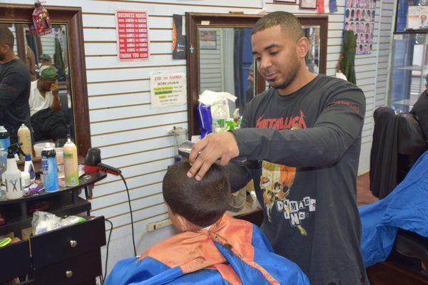 Young Kids Love these barbers , Bring your kids here