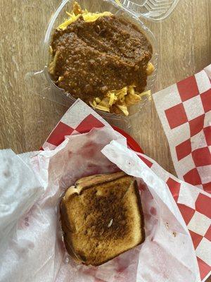 Patty melt and chilli cheese fries